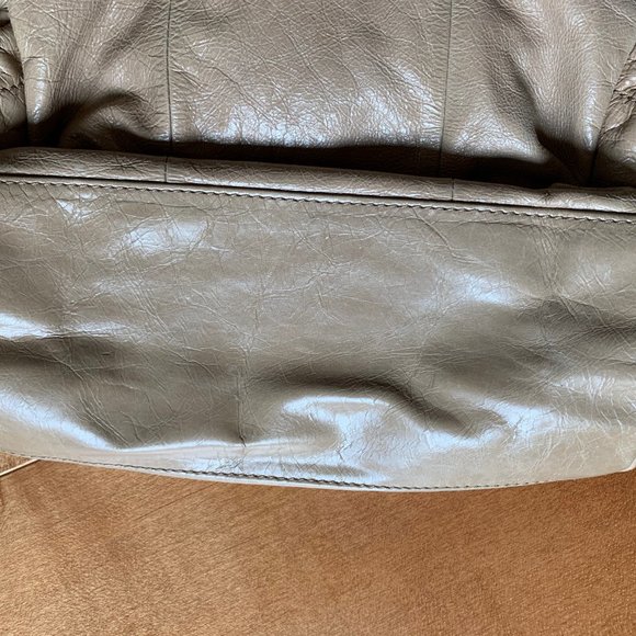 Beige Leather satchel bag with burgundy straps